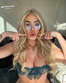 Анкета проститутки София - метро Пресненский, возраст - 24